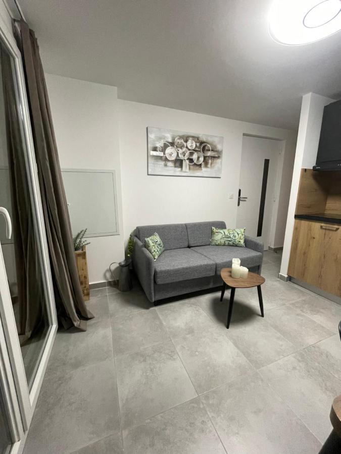 Apartamento Chez Jeff Lucchini Lecci Exterior foto